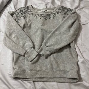 American eagle embroidered crew neck size small